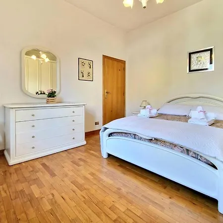 Appartamento Corte Privataampia Casa A Due Passi Dal Mare Porto San Giorgio